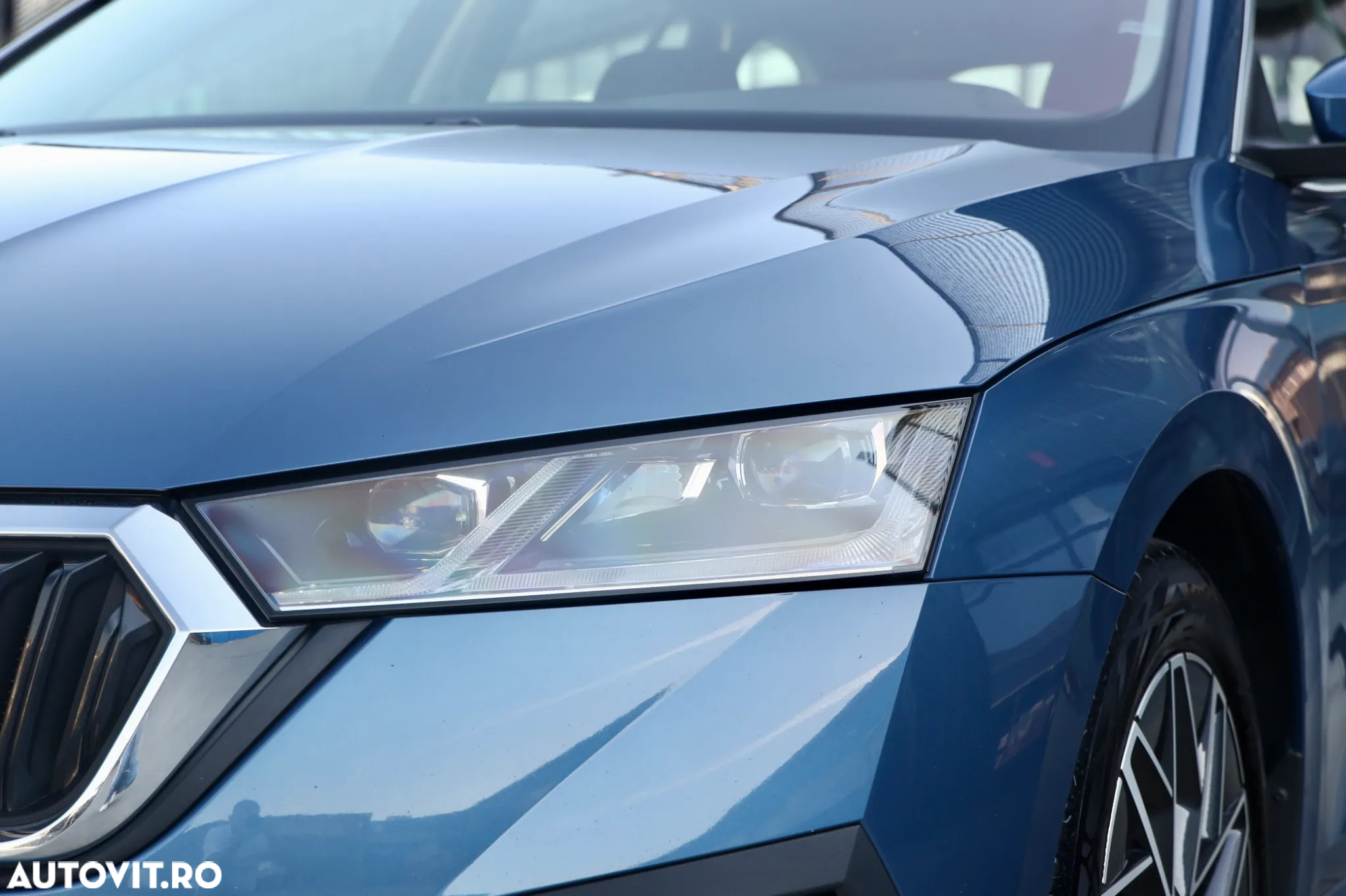Skoda Octavia Combi 2.0 TDI DSG Style - 37
