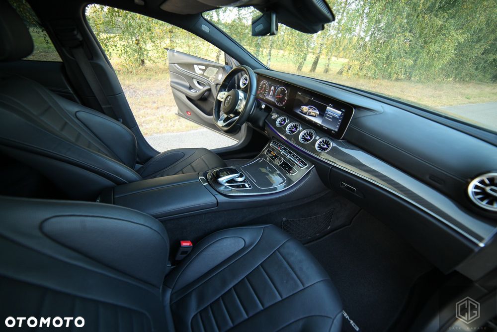 Mercedes-Benz CLS - 31