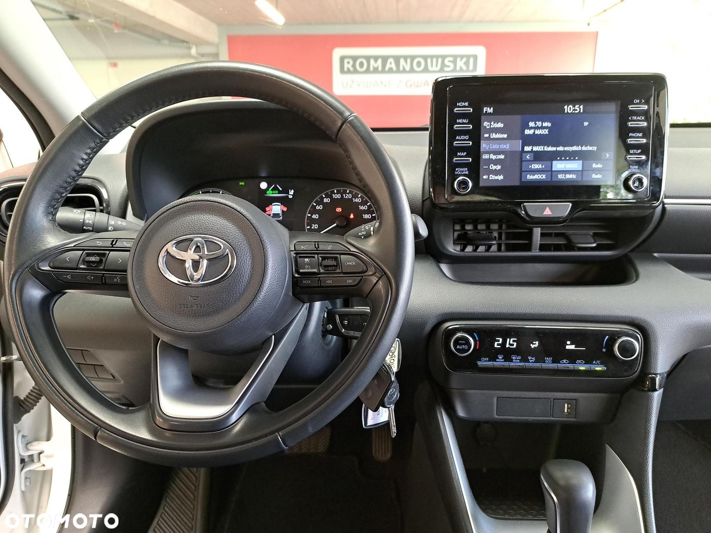 Toyota Yaris - 18