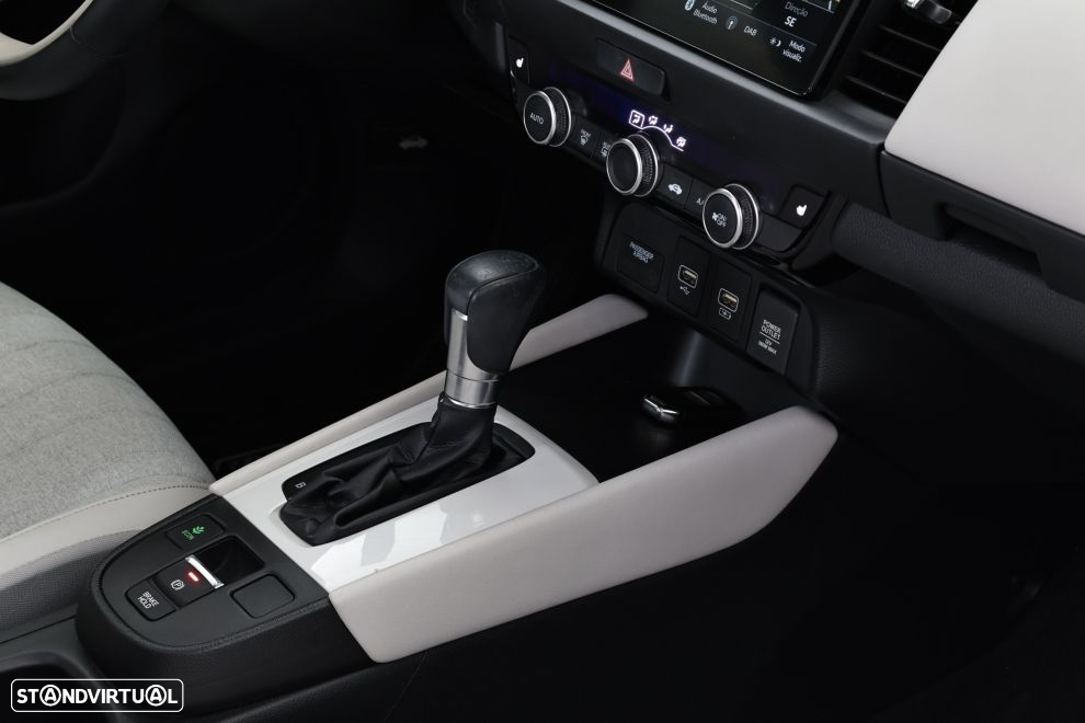 Honda Jazz 1.5 i-MMD Executive - 22