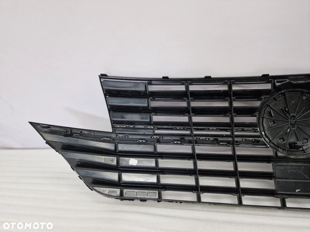 VW T6 LIFT T6.1 7LA 19- 4 MOTION ATRAPA / GRILL PRZEDNI PRZÓD , NR 7LA853651C / 7LA853653J , NR AUKCJI GR123 - 22
