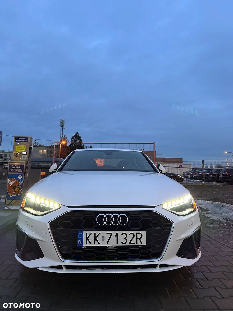 Audi A4 Limousine - 2