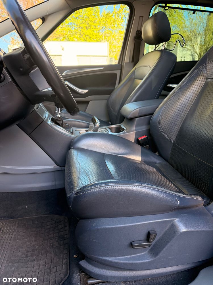 Ford S-Max 2.0 TDCi DPF Trend - 16