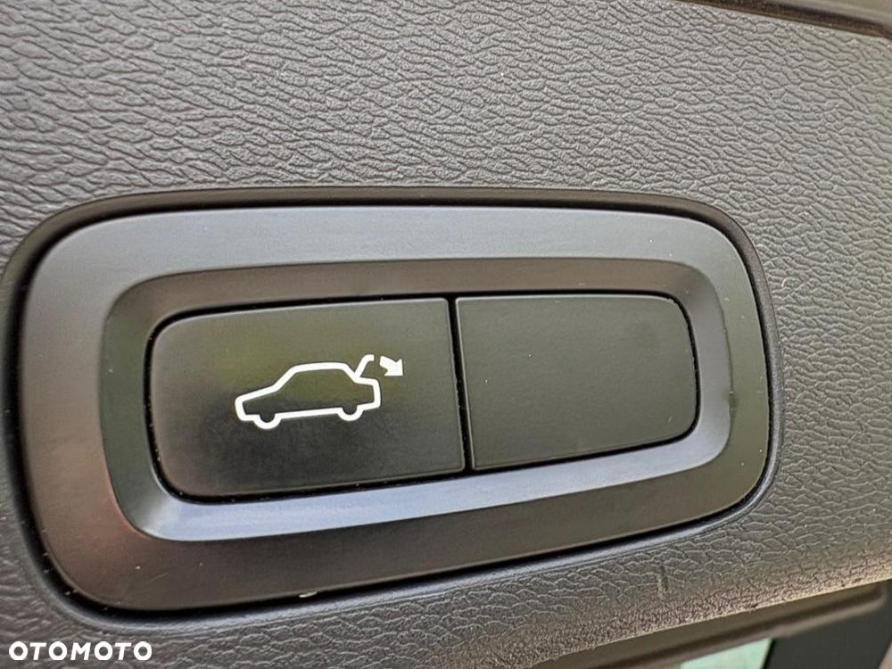Volvo XC 60 D4 AWD Inscription - 24