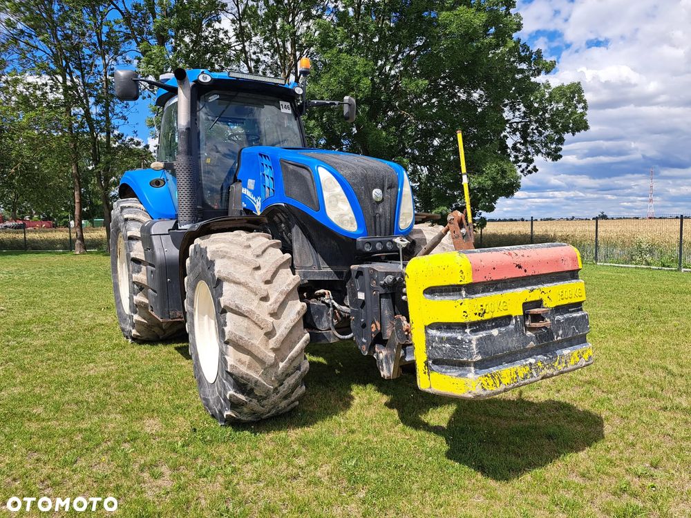 New Holland T8.300 - 2