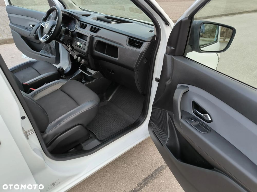 Renault Express - 22