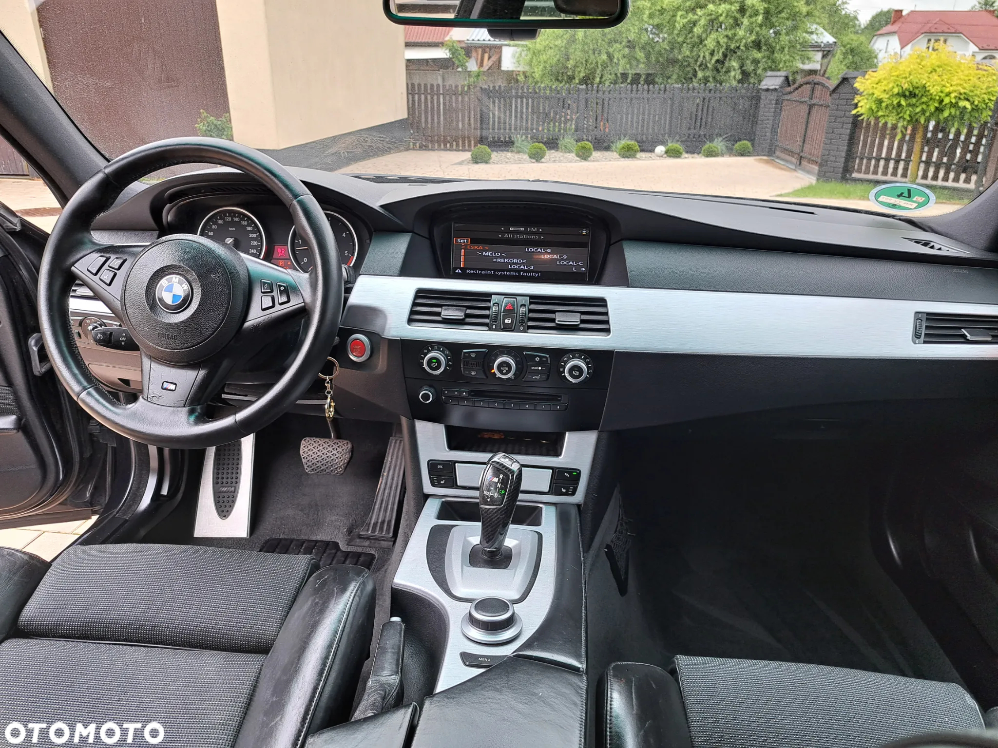 BMW Seria 5 525d Touring Sport-Aut - 14