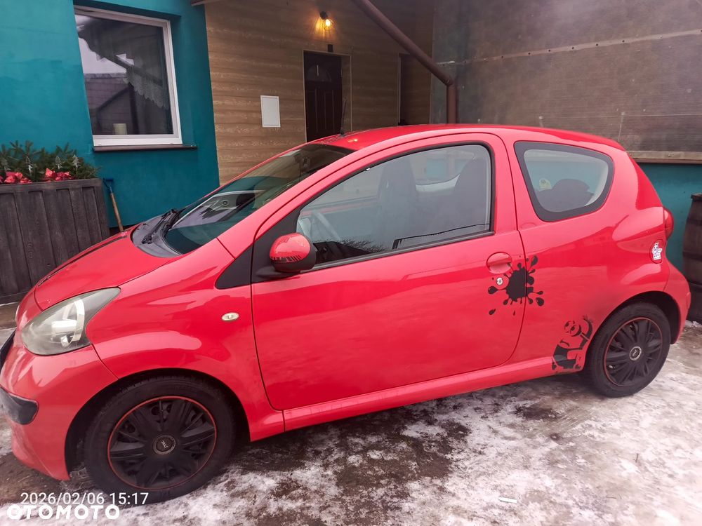 Toyota Aygo - 1