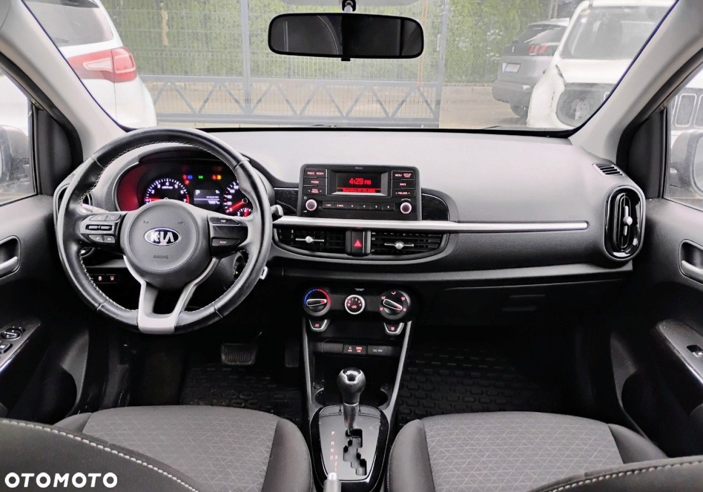 Kia Picanto - 7