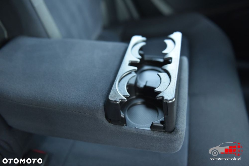 Mitsubishi Outlander - 28