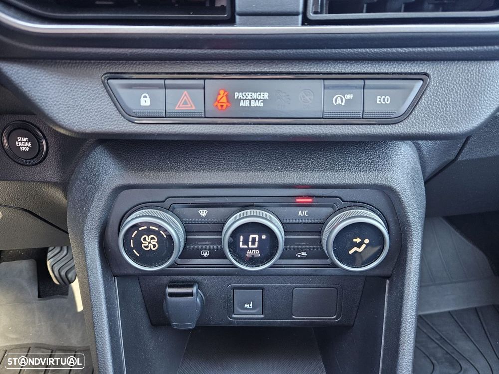 Dacia Jogger 1.0 TCe Extreme 7L - 36