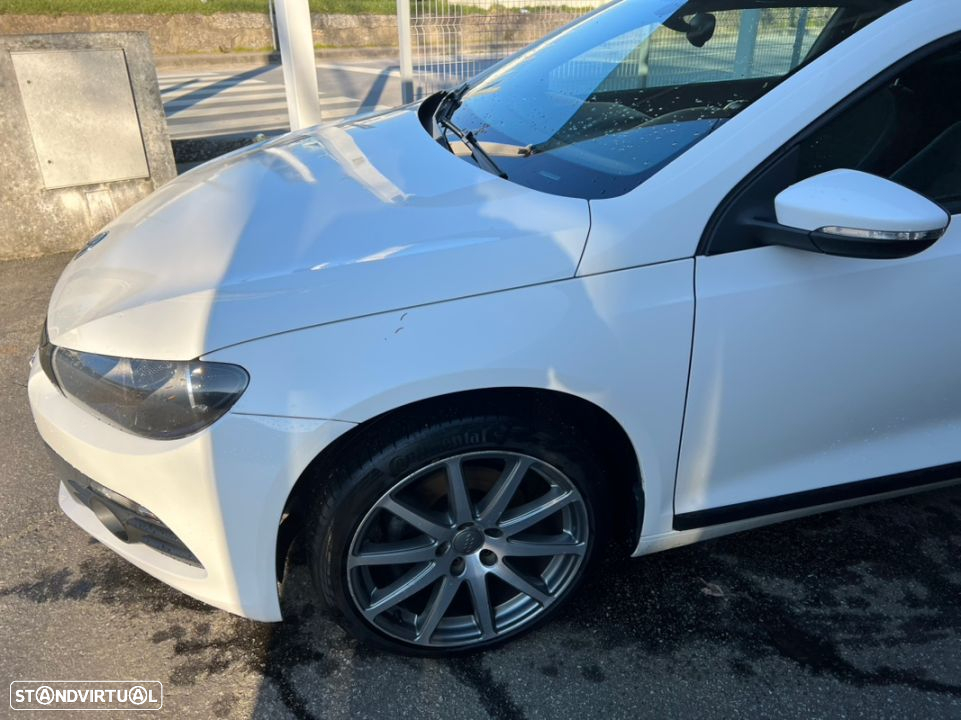 VW Scirocco 2.0 TDI Sport - 10