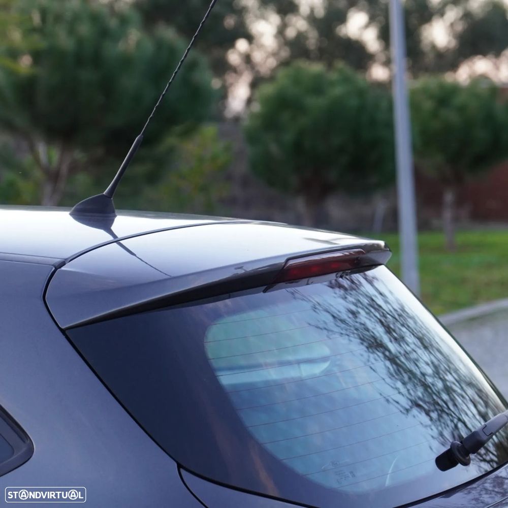 Ford Focus 1.0 EcoBoost Active - 30