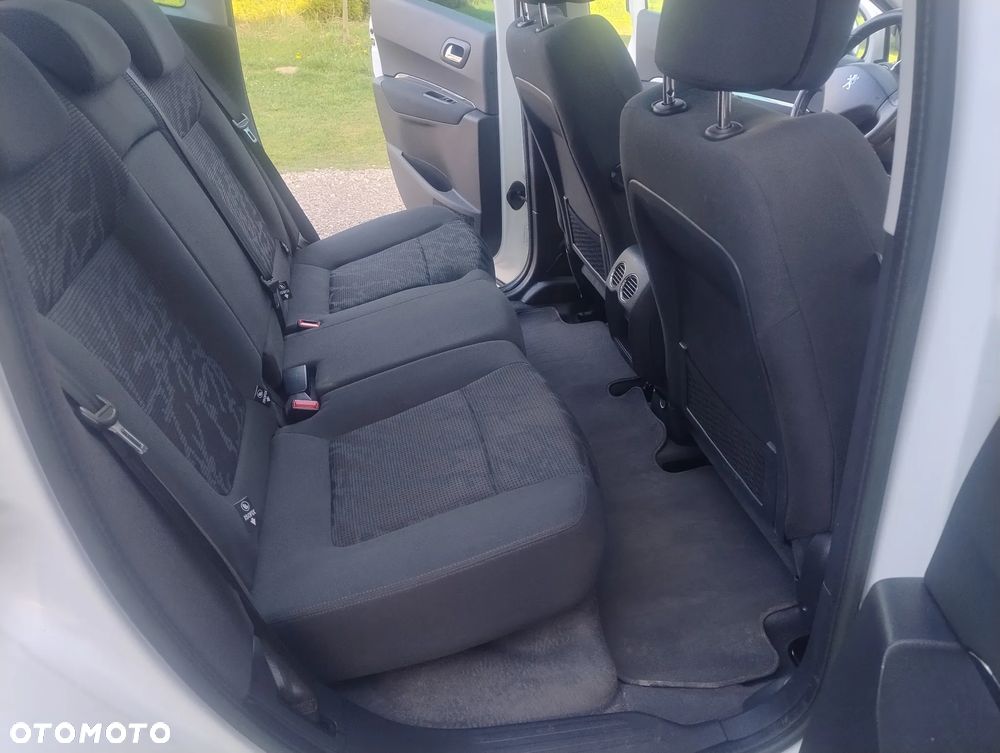 Peugeot 3008 - 9