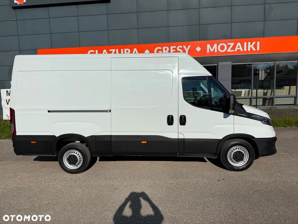 Iveco Daily 35S14, 2.3 140KM, L3H2, HiMatic, Bardzo zadbany - 13