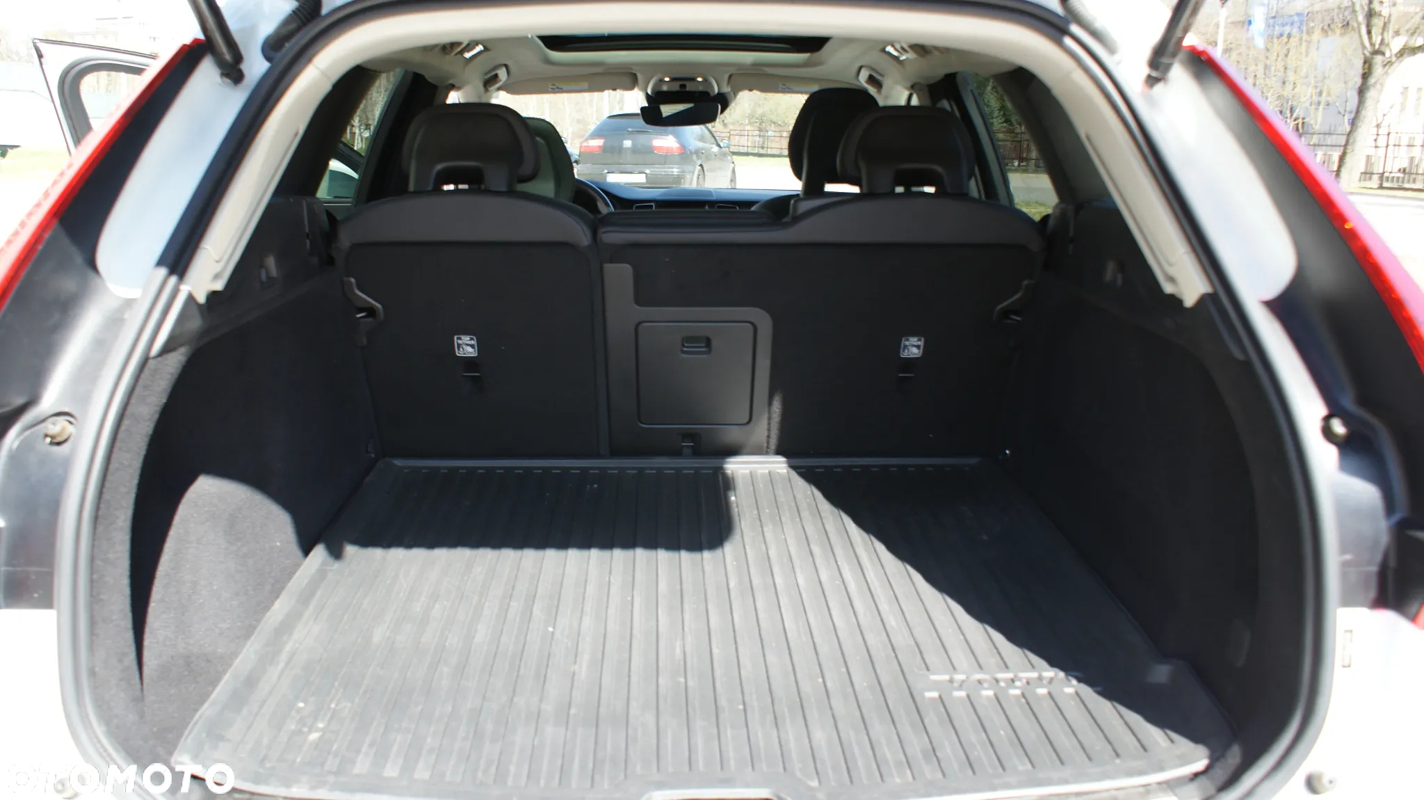 Volvo XC 60 T6 AWD Inscription - 34