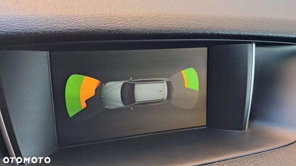 BMW X1 sDrive20i xLine - 26