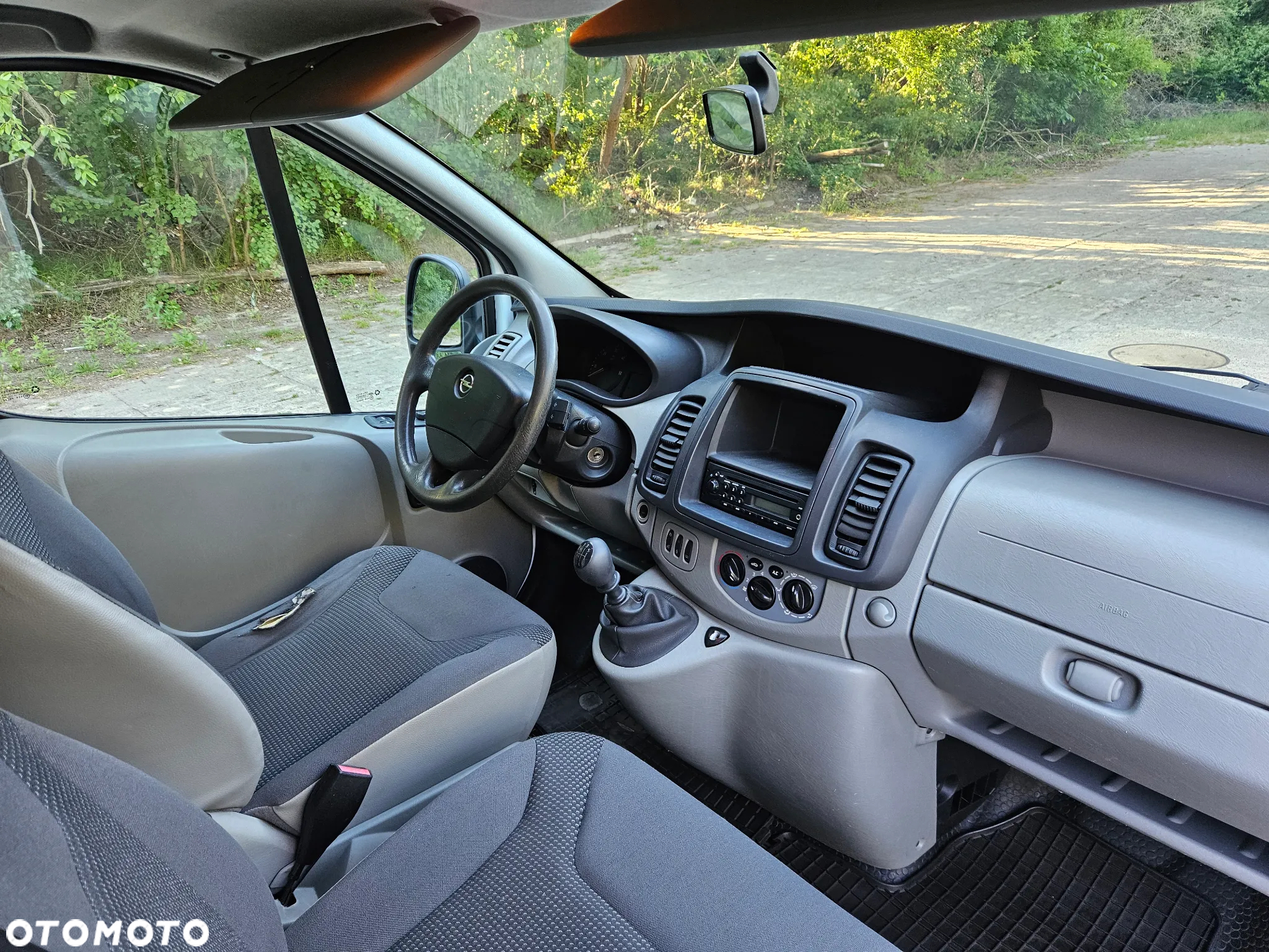 Opel Vivaro - 13