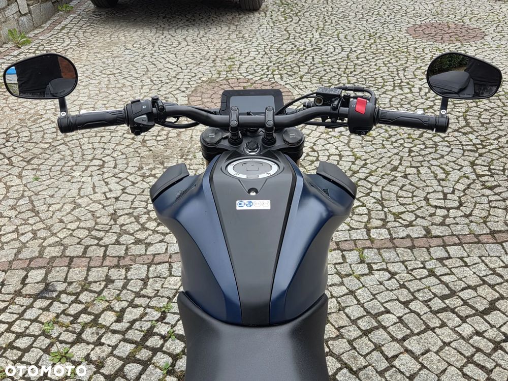 Honda CB - 40