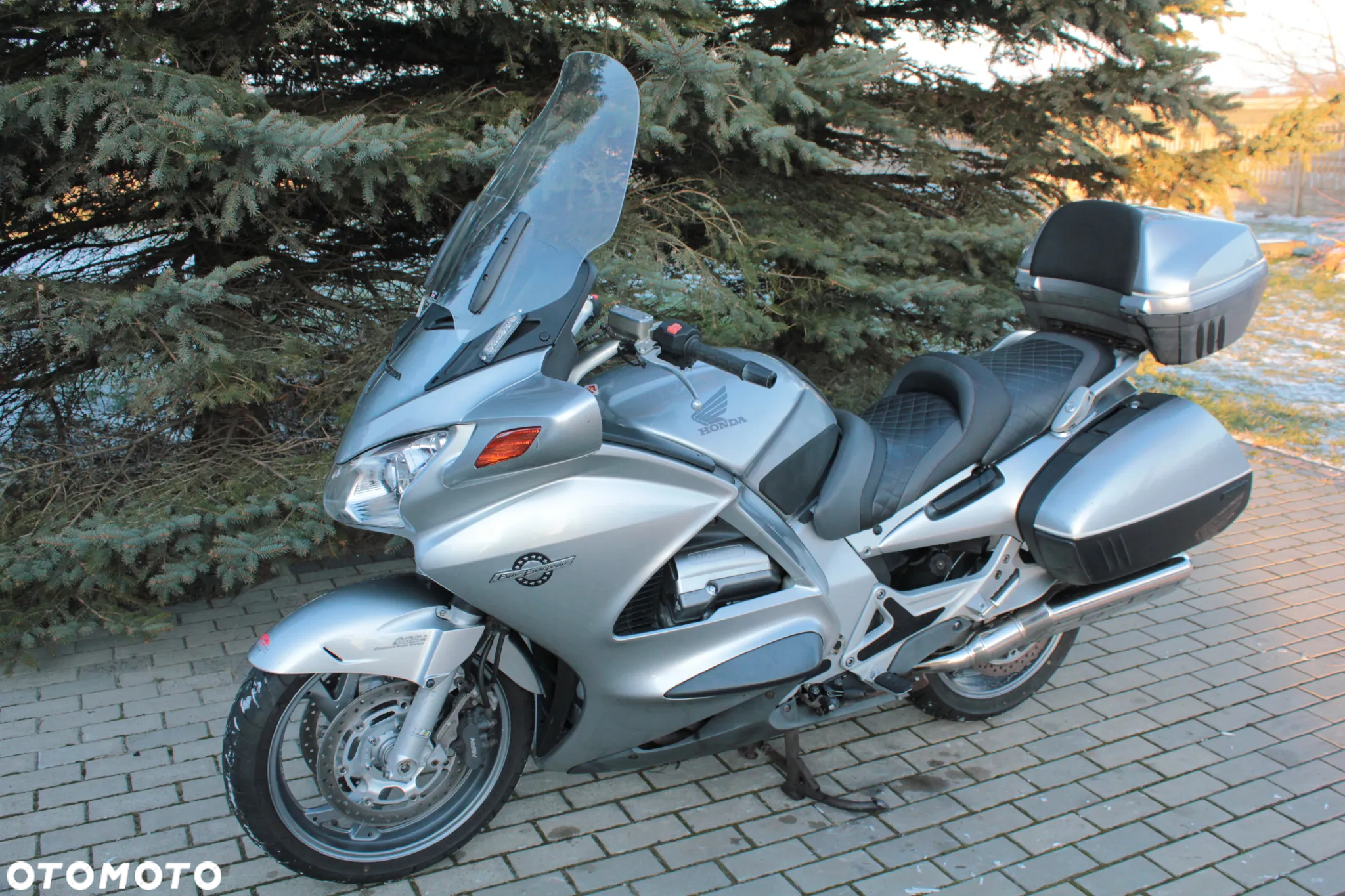 Honda ST - 26