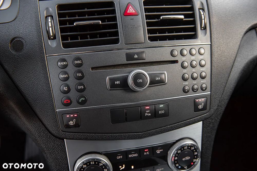 Mercedes-Benz Klasa C 180 BlueEFFICIENCY Avantgarde - 22