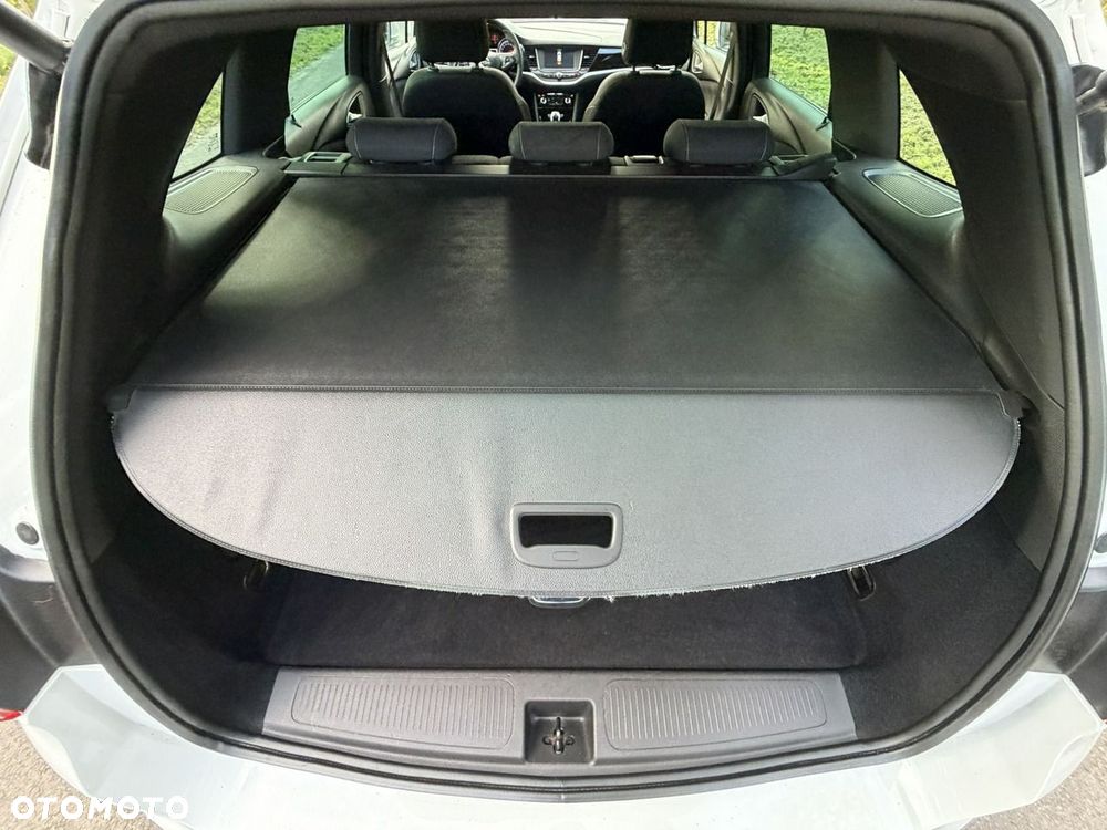 Opel Astra - 25
