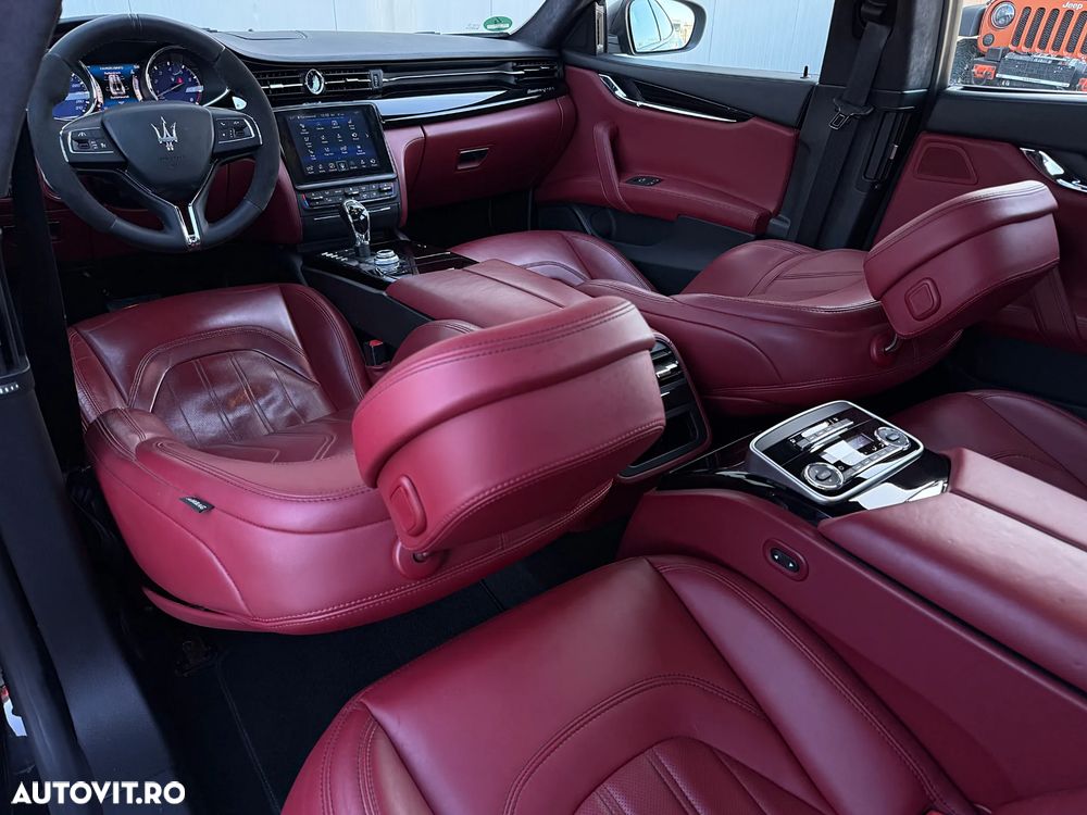 Maserati Quattroporte Q4 GranSport S - 18