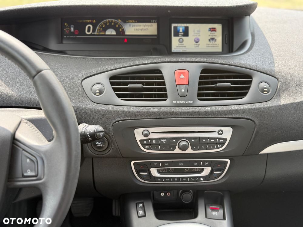 Renault Scenic 1.6 16V Expression - 13