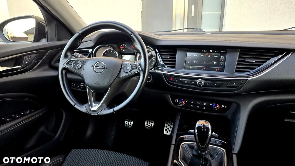 Opel Insignia 1.5 T Elite S&S - 21