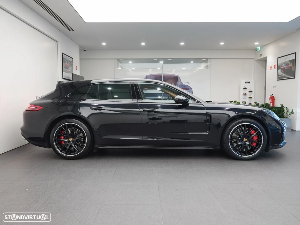 Porsche Panamera Sport Turismo Turbo - 10