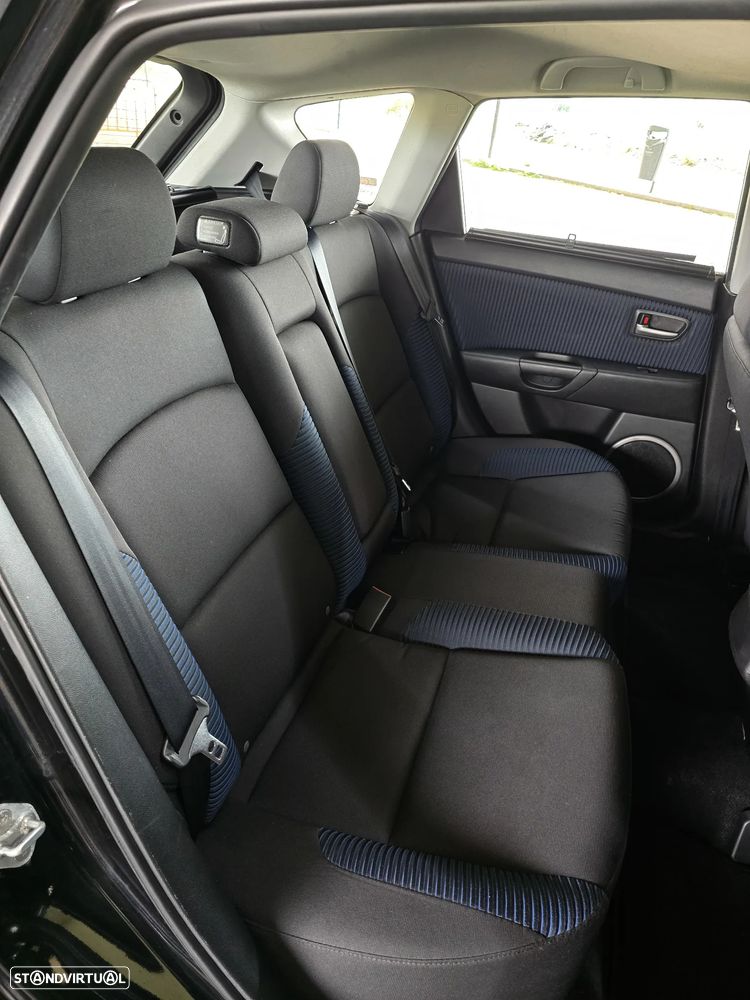 Mazda 3 Hatchback MZR 1.6 CD Sport - 8