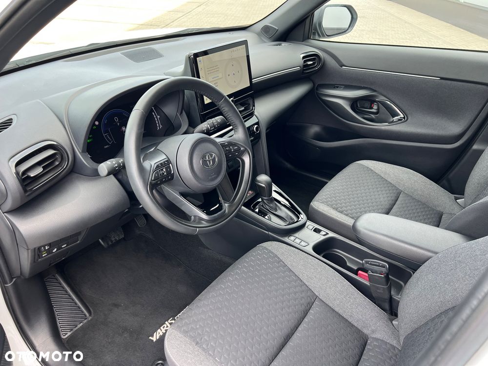 Toyota Yaris Cross 130 1.5 VVT-i Style - 17
