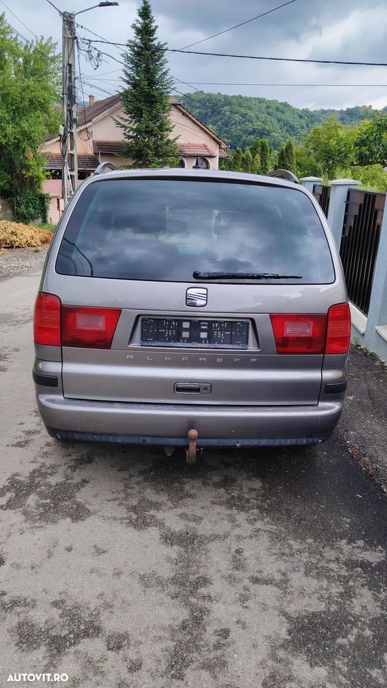 Volkswagen Sharan - 10