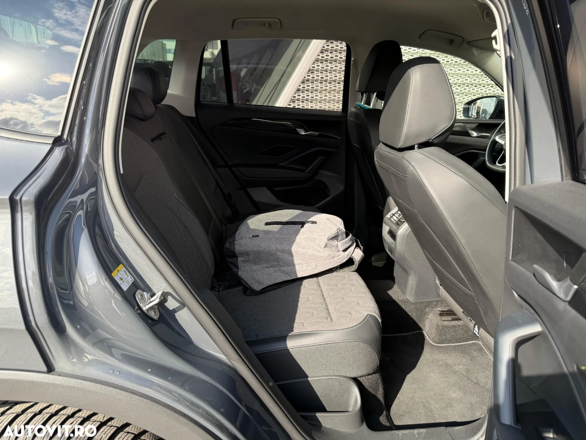 Volkswagen Tiguan 2.0 TDI DSG 4Motion Advanced - 20