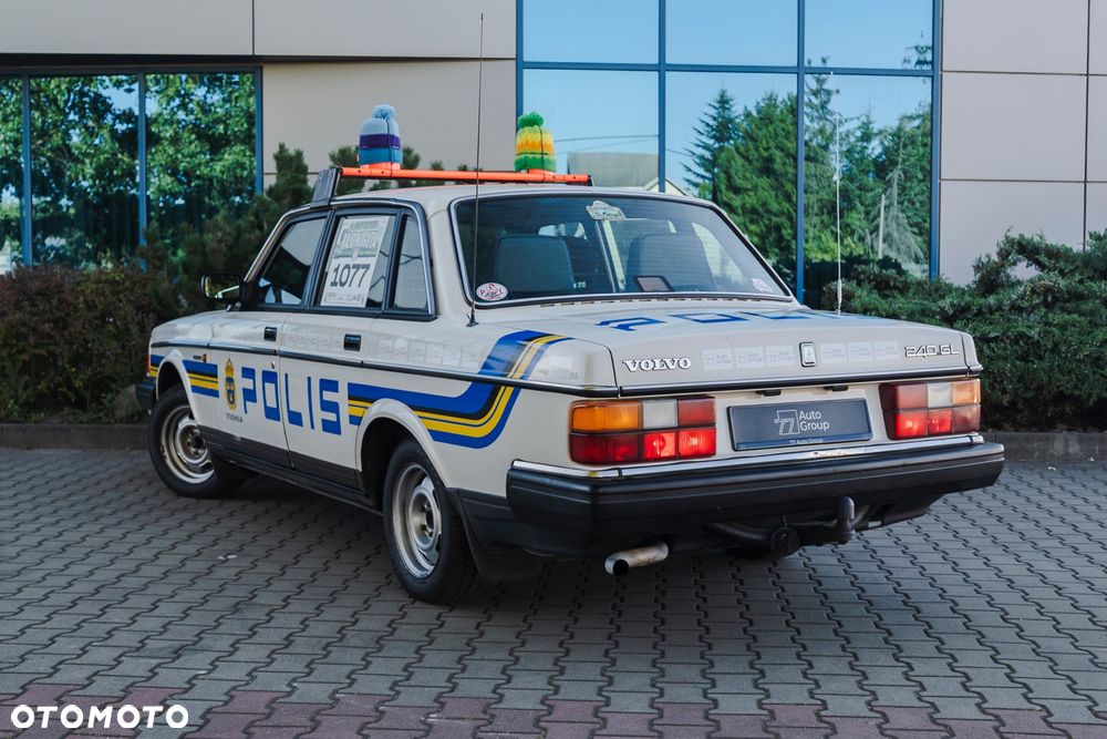 Volvo Seria 200 - 4