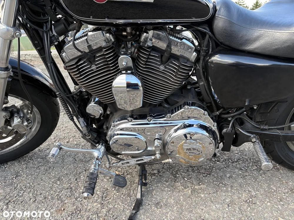 Harley-Davidson Sportster Custom 1200C - 16