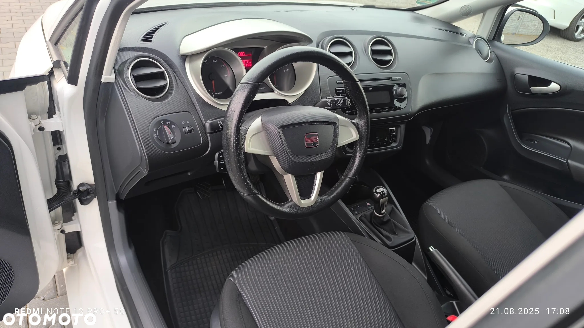 Seat Ibiza 1.4 16V Sport - 21