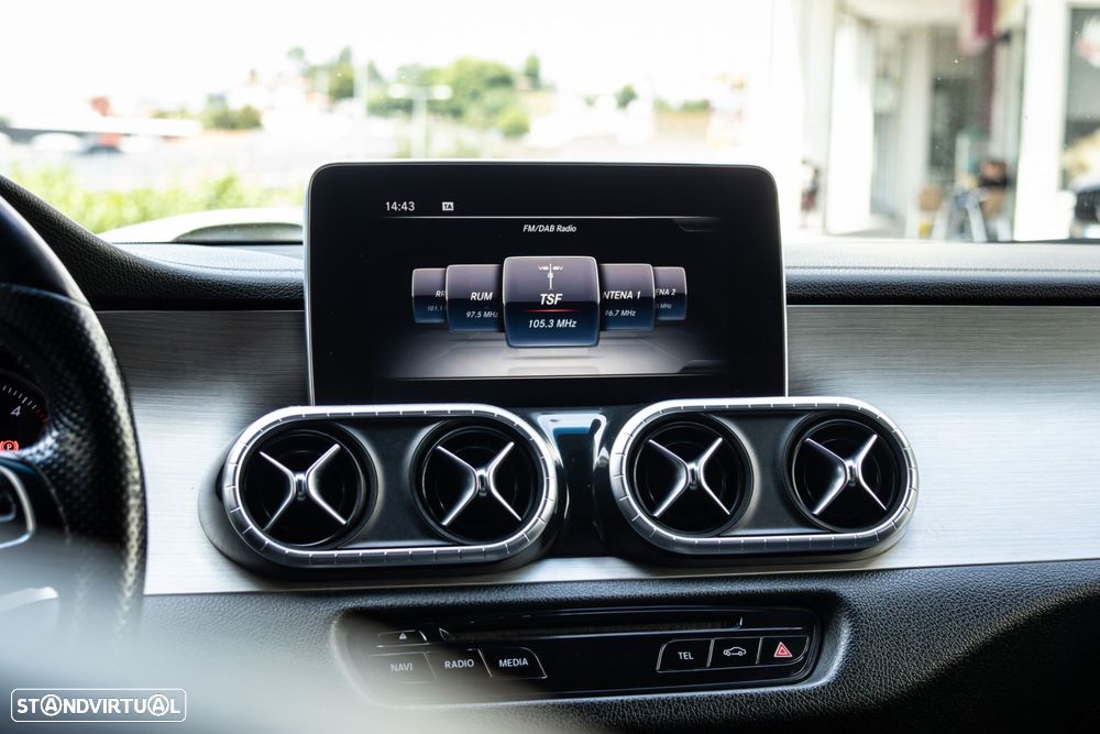 Mercedes-Benz X 250 d Pure 4-Matic Aut. - 19