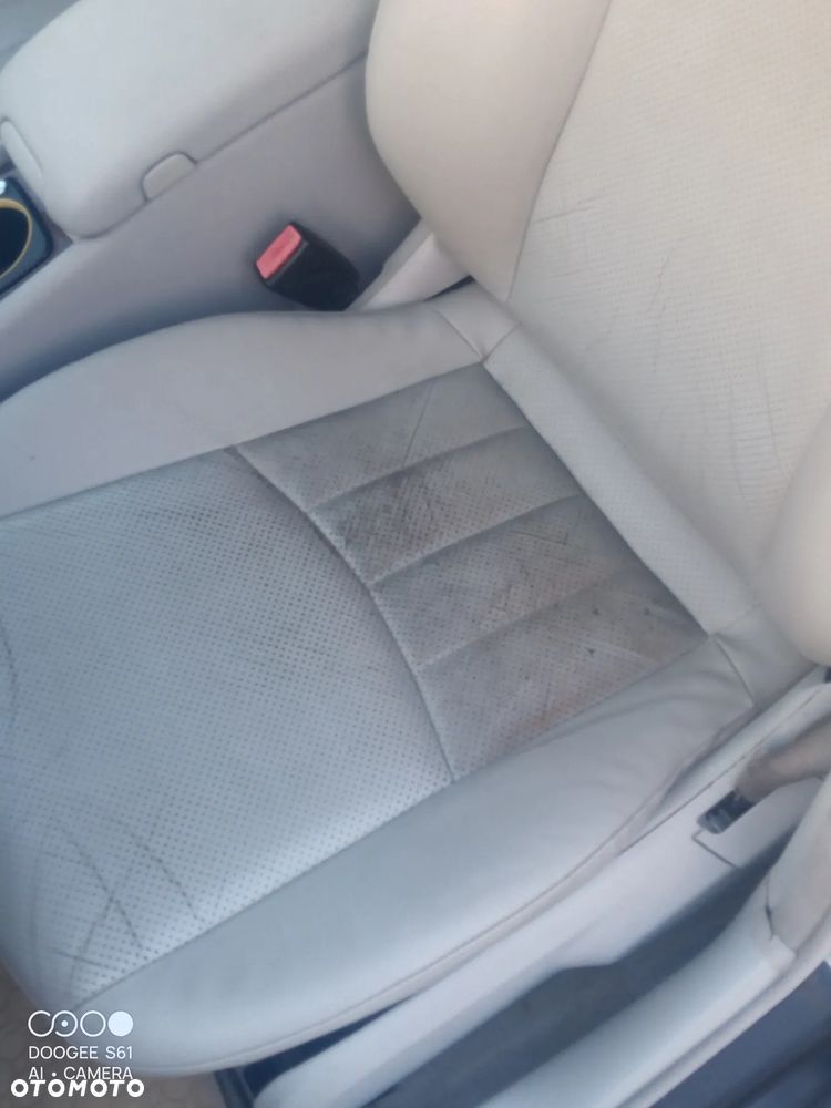 Mercedes-Benz Klasa C ver-350-4matic-7g--tronic-sport-edition - 14