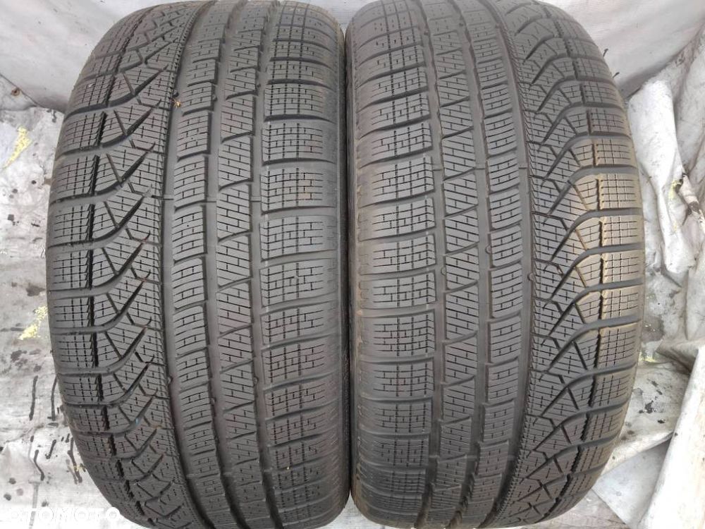 Pirelli P Zero Winter 265/40 R20 104H 2025 8mm - 1