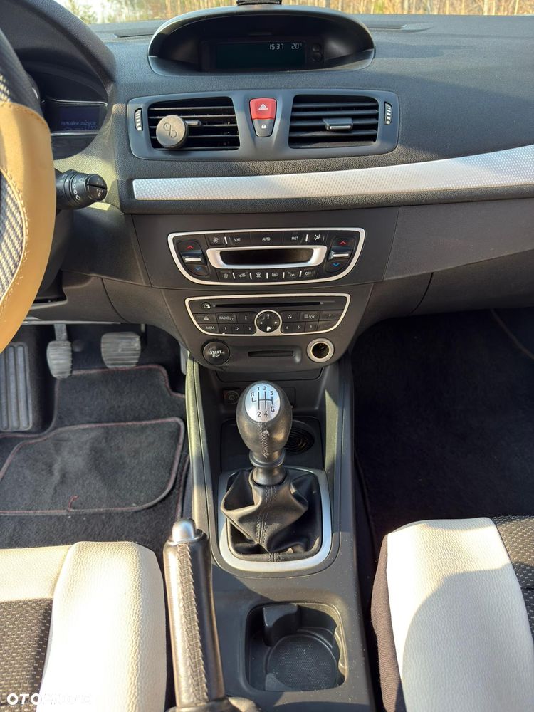 Renault Megane - 14
