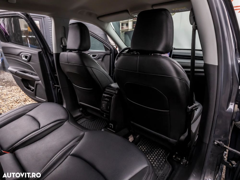 Jeep Compass 1.3T 4xe AT6 PHEV Summit - 14