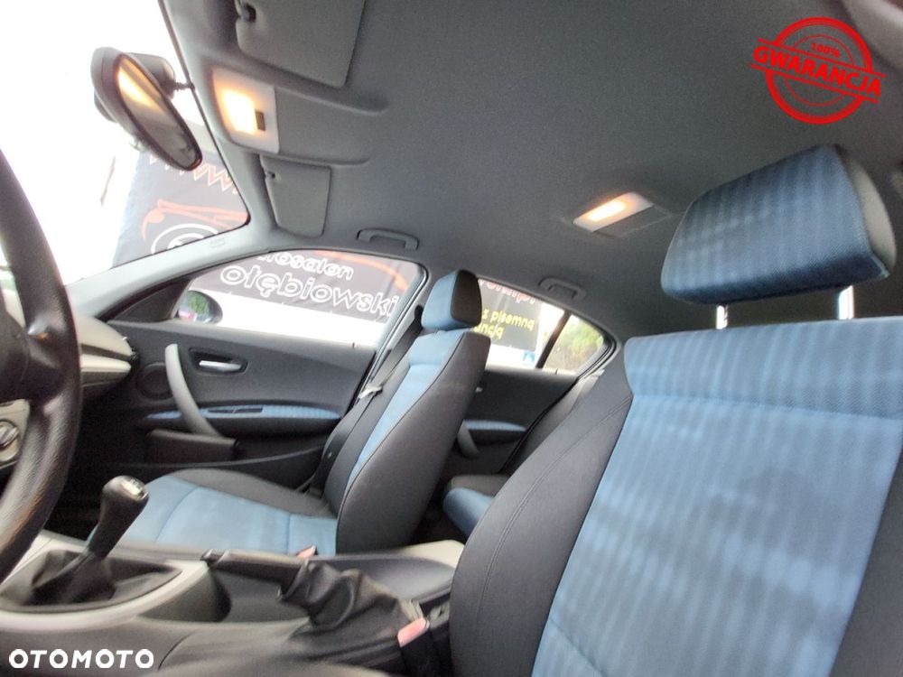 BMW Seria 1 116i - 22