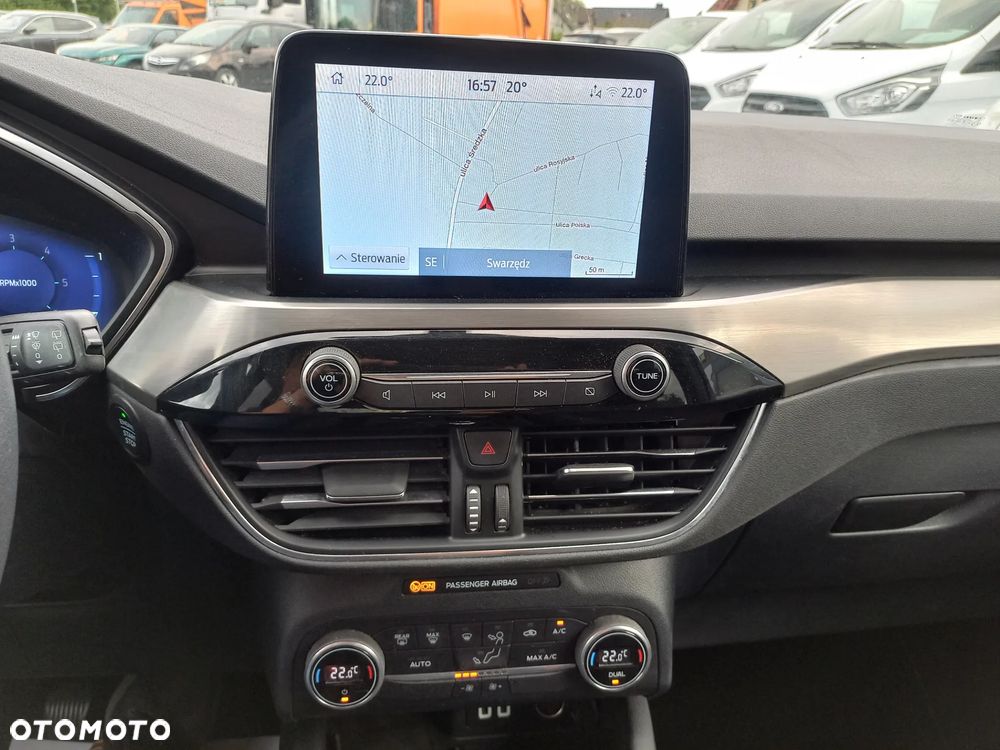 Ford Kuga 1.5 EcoBlue TITANIUM - 28