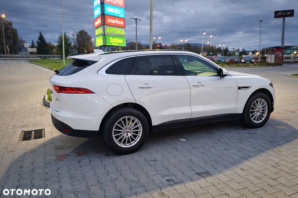 Jaguar F-Pace 2.0 i4D AWD Prestige - 4