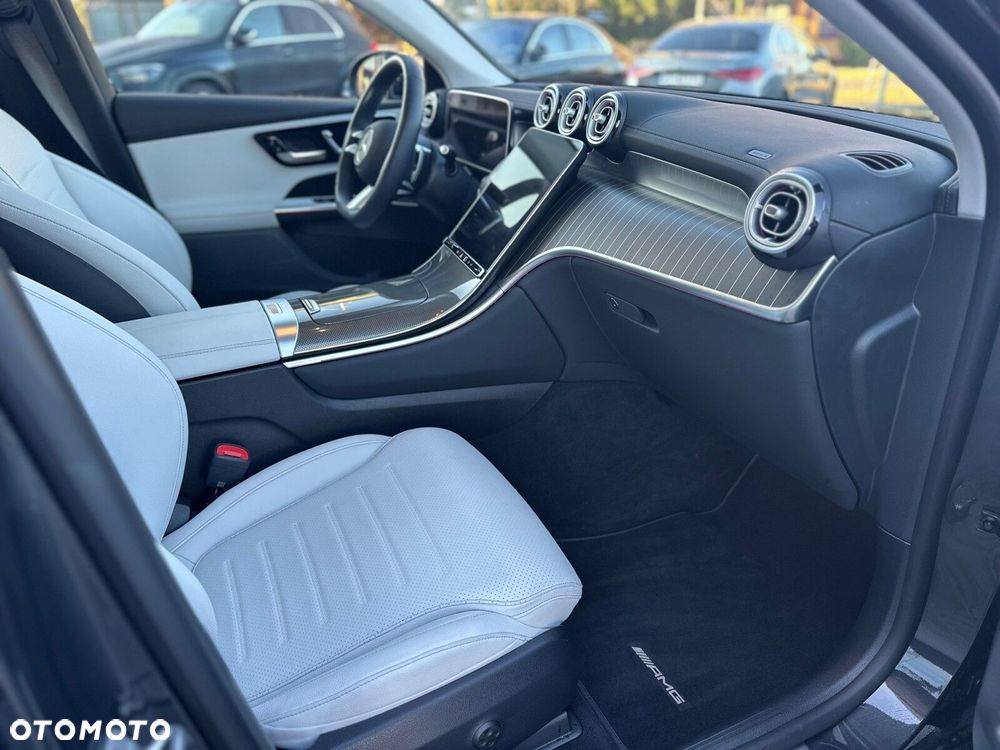 Mercedes-Benz GLC - 13