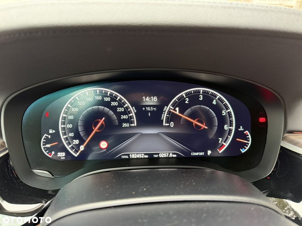 BMW Seria 5 530i GPF Luxury Line - 10