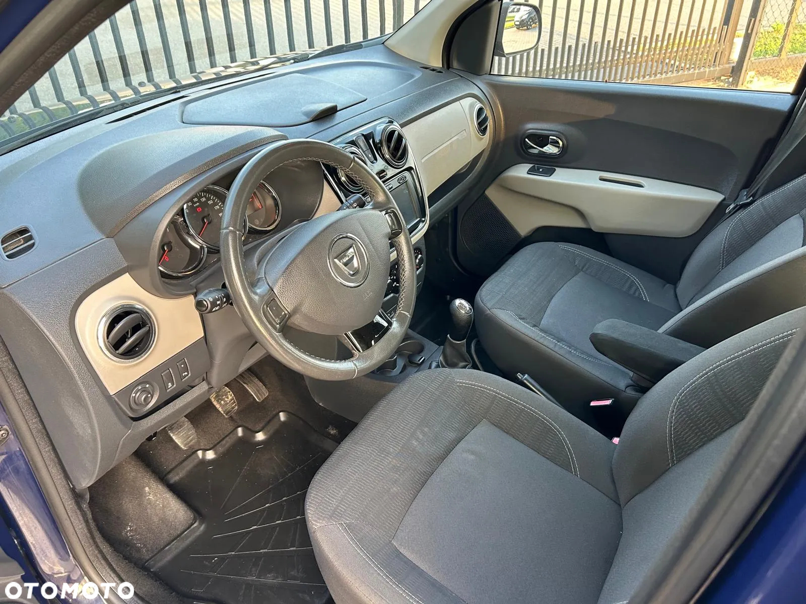 Dacia Lodgy TCe 115 Comfort - 3