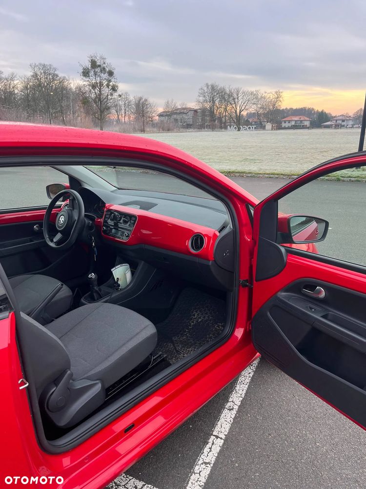 Volkswagen up! 1.0 move EU6 - 8