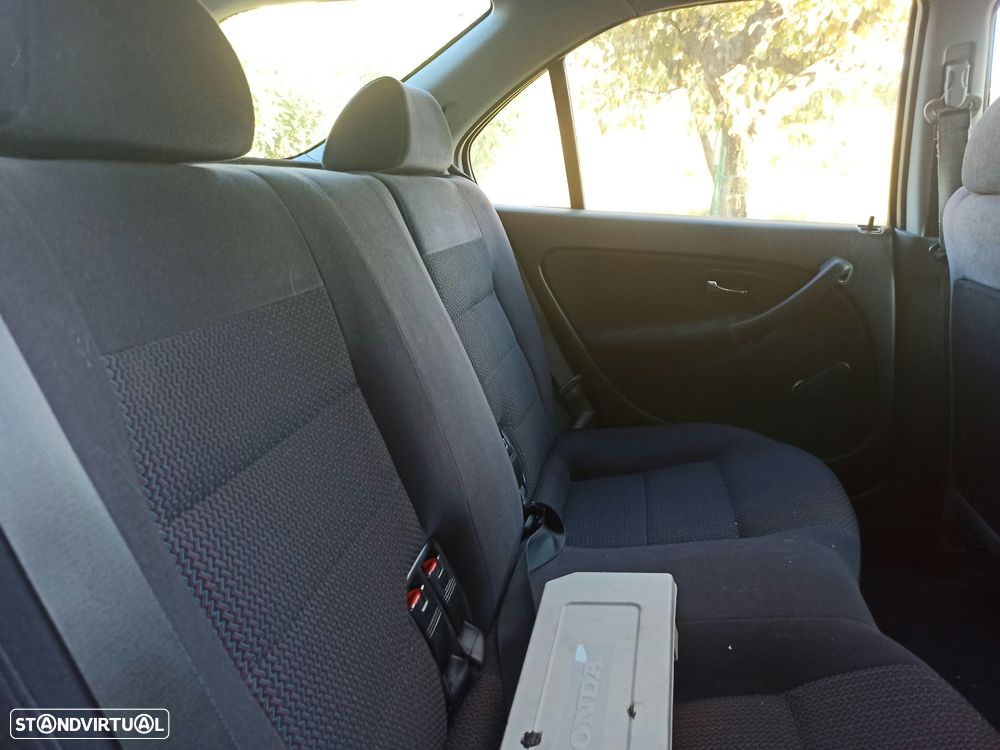 Honda Civic Aerodeck 1.4i S - 21